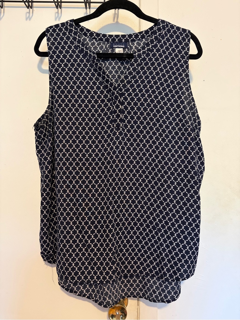 Basic Editions Navy Sleeveless Blouse with White Lattice Print